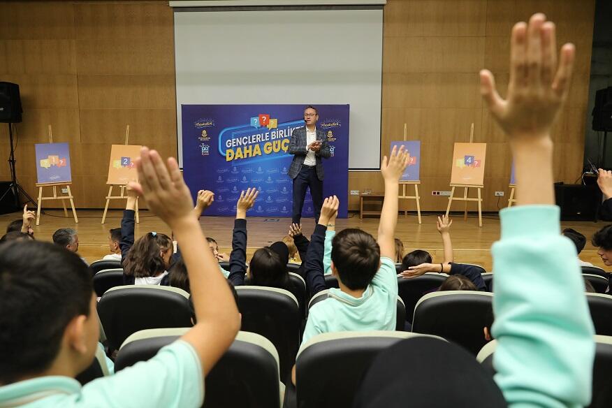 Başkan Kartoğlu'ndan İstanbul Gençlik Oyunları'na katılım çağrısı