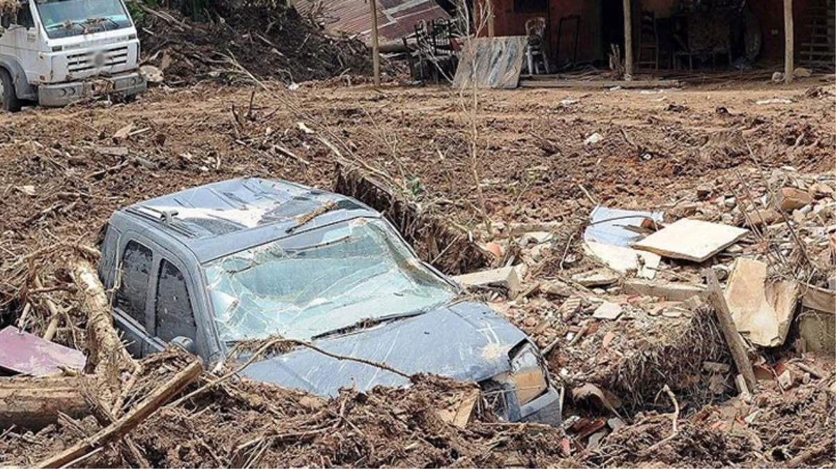 Brezilya'da şiddetli yağışlarda toprak kayması: 12 ölü - DÜNYA - Ulusal ve Yerel Medyanın Gücü