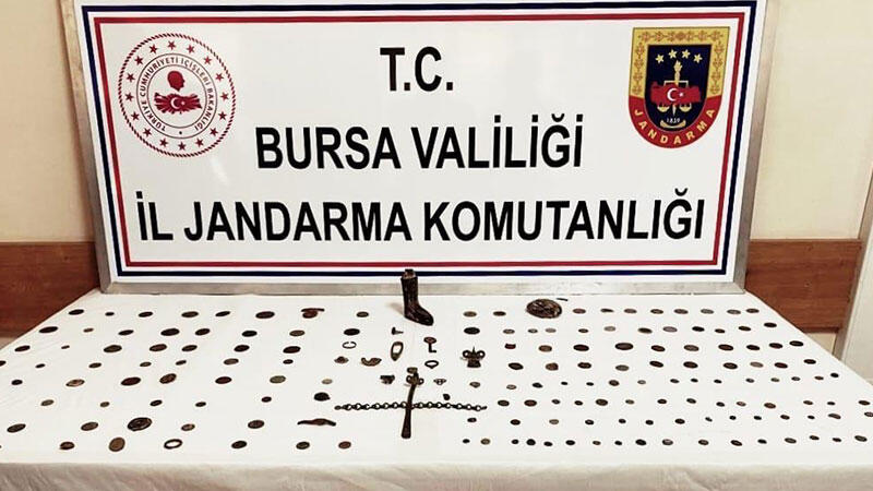 Bursa'da tarihi eser operasyonu; 161 sikke ele geçirildi, 5 gözaltı