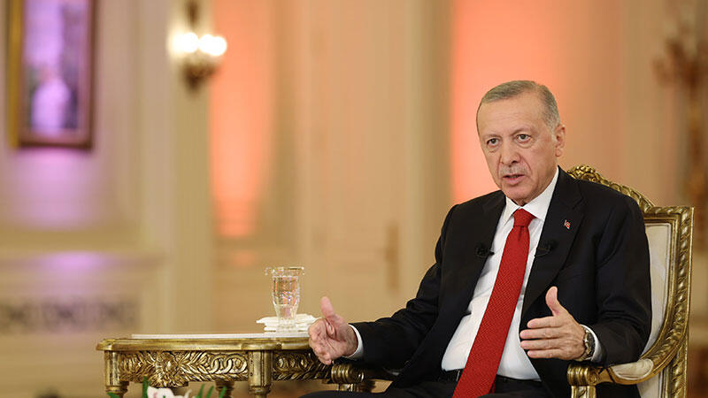 Erdoğan: ABD'nin Sisam'a, Midilli'ye bu kadar araç göndermesi kabul edilebilir değil