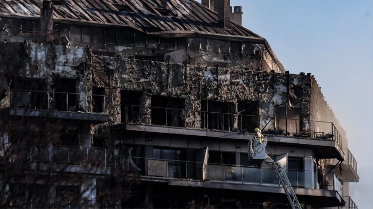 İspanya'da 14 katlı binada çıkan yangında bilanço artıyor - GÜNDEM - Ulusal ve Yerel Medyanın Gücü