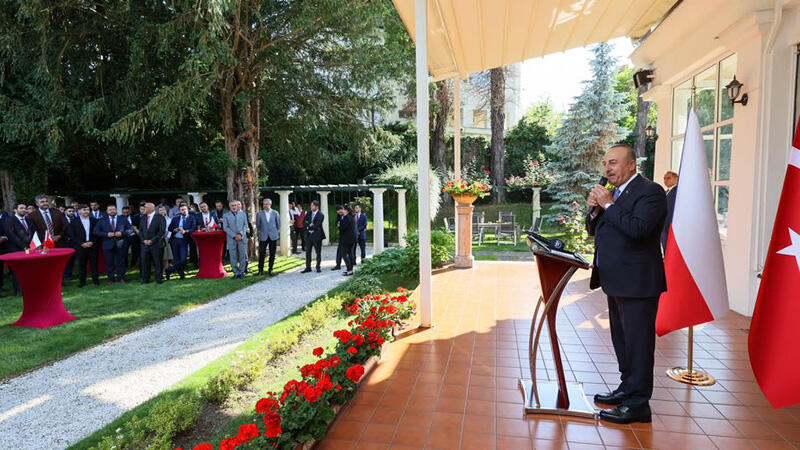 Çavuşoğlu, Çekya’da Asya-Avrupa Siyasi Forumu’na katıldı