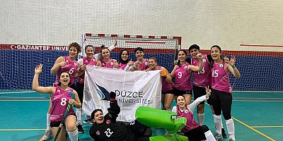 Düzce Üniversitesi Kadın Hokey Takımından Başarılı Sonuç
