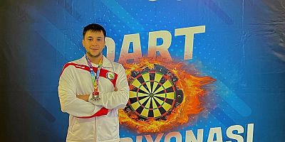 Düzce Üniversitesi Öğrencisi Dart Türkiye Şampiyonası’nda İkinci Oldu
