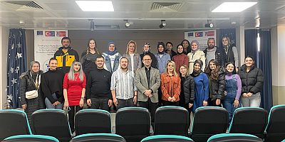 Düzce Üniversitesi Öğretim Üyesinden Özel Eğitim Öğretmenlerine Konferans