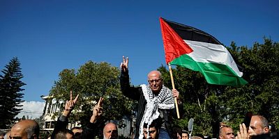 İsrail tarafından 40 yıldır tutsak alınan Filistinli serbest kaldı