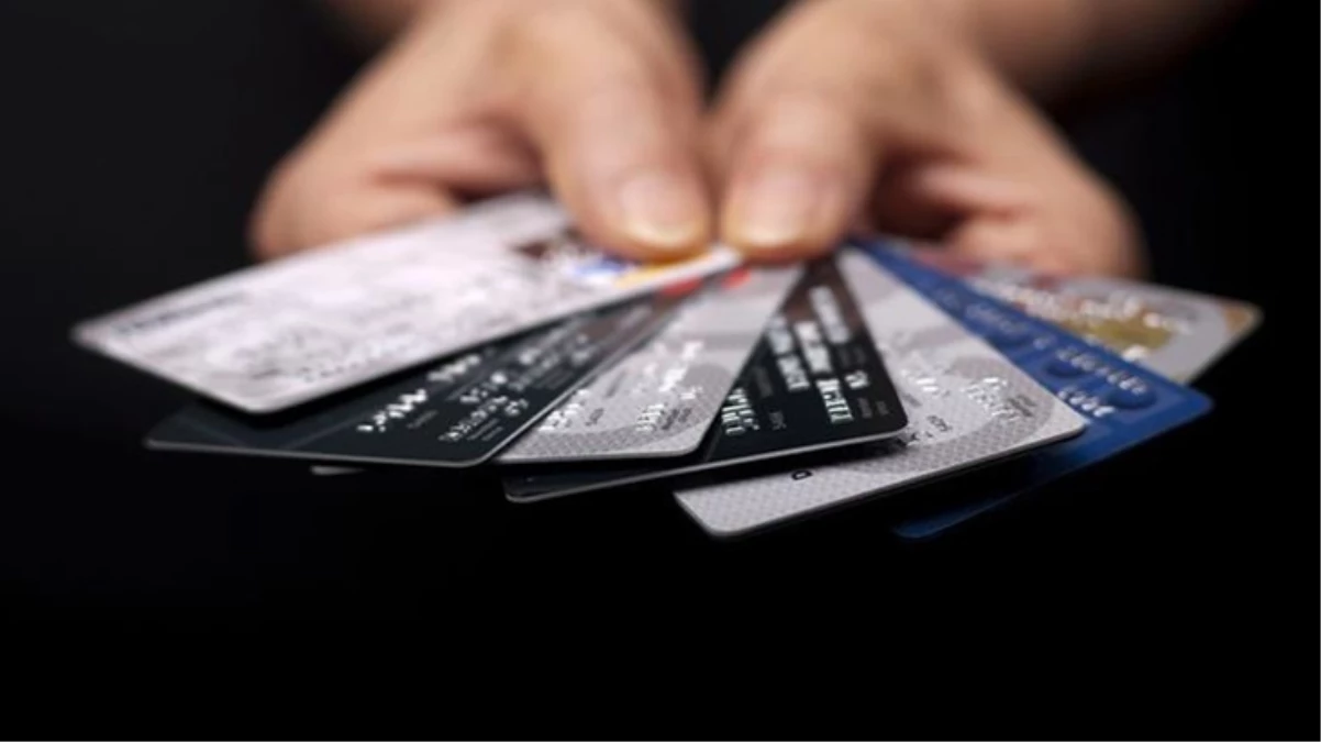 Kredi kartında aylık azami akdi faiz yüzde 4,25'e yükseltildi - EKONOMİ - Ulusal ve Yerel Medyanın Gücü