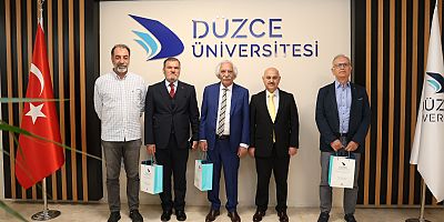 Nahçıvan Eski Başbakanı Düzce Üniversitesi Rektörünü Ziyaret Etti