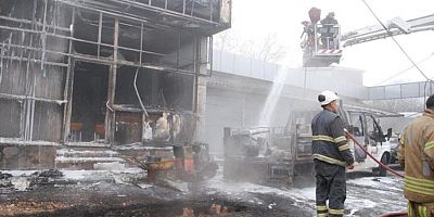 tuzla'da  doğalgaz borusu patladı: 1 işçi yaralandı 