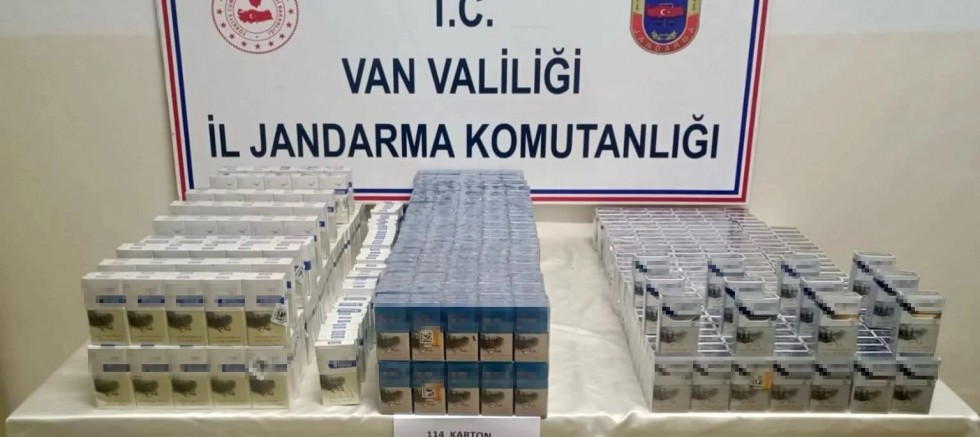 Van’da bin 340 paket kaçak sigara ele geçirildi - DÜNYA - Ulusal ve Yerel Medyanın Gücü